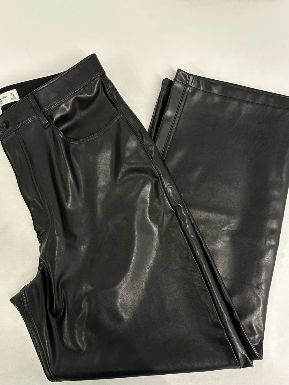 🖤♥️Abercrombie & Fitch Curve Love The Loose High Rise Leather Pants 30 10S